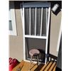 Image 1 : Screen Doors & Stool Cat B