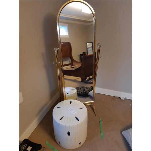 Ceramic Stool & Mirror Cat B