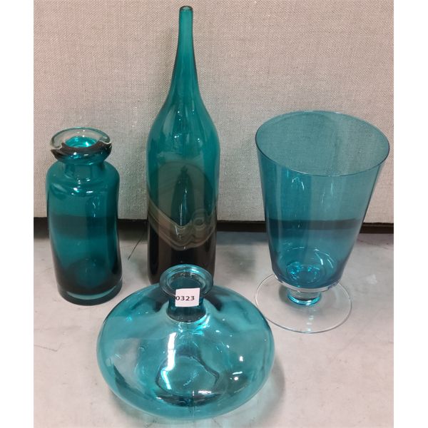 LOT OF 4 - TURQUOISE TONED VASES