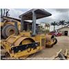 Image 1 : 2002 Caterpillar CB634D Vibratory Double Smooth Drum Roller