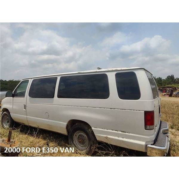 2000 Ford E350 van
