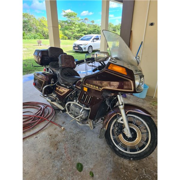 Honda GoldWing Motorcycle 1100