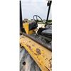Image 6 : John Deere 310C backhoe