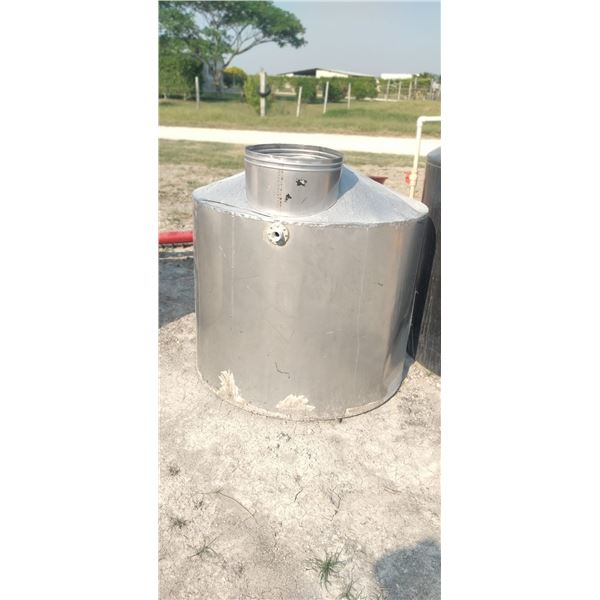 Stainless steel water tank