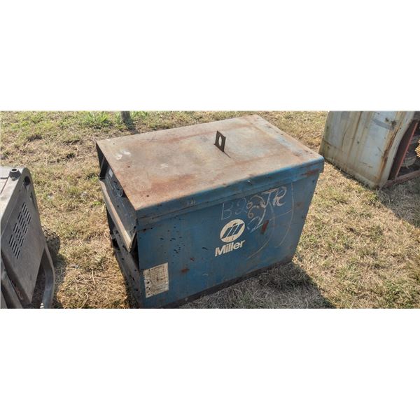 Miller 652 Welder