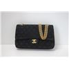 Image 1 : Chanel Black Quilted Fabric Medium Flap Bag