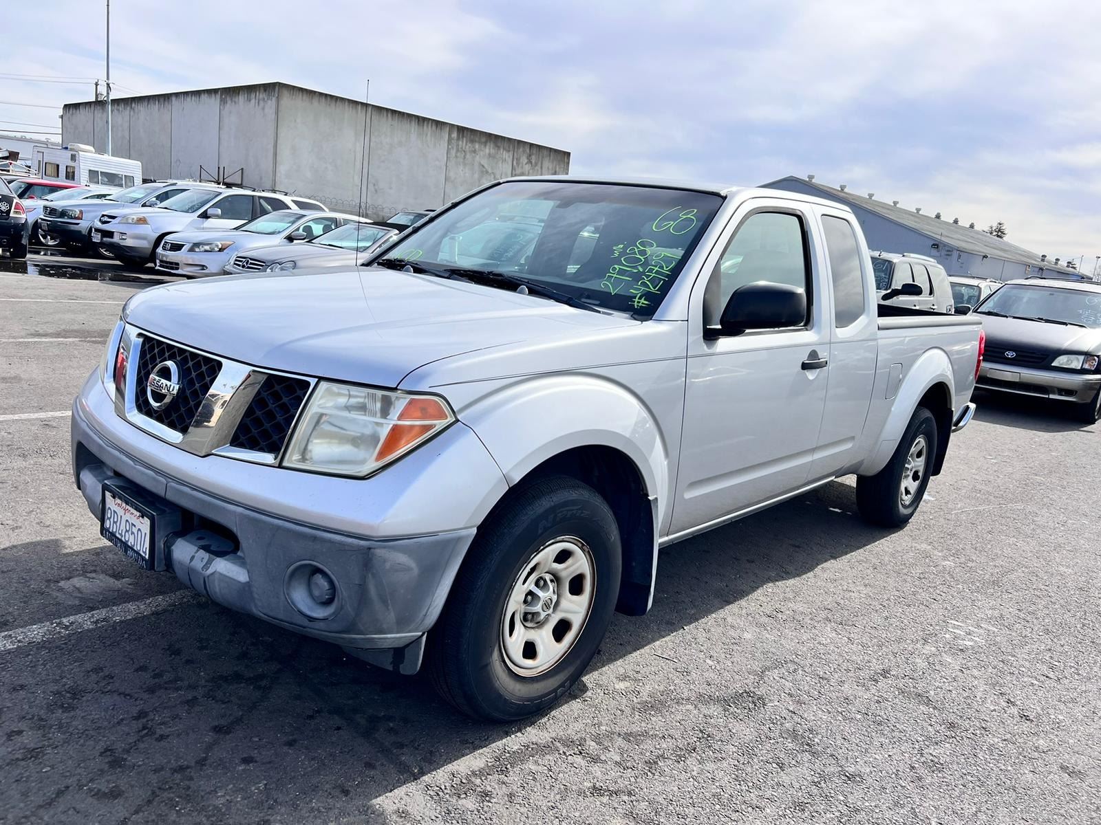 2006 Nissan Frontier XE