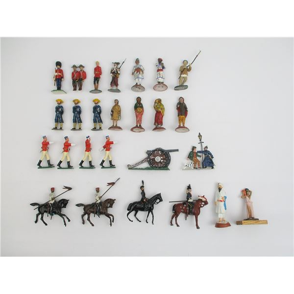 VARIOUS PERIODS OF FIGURINES LOT