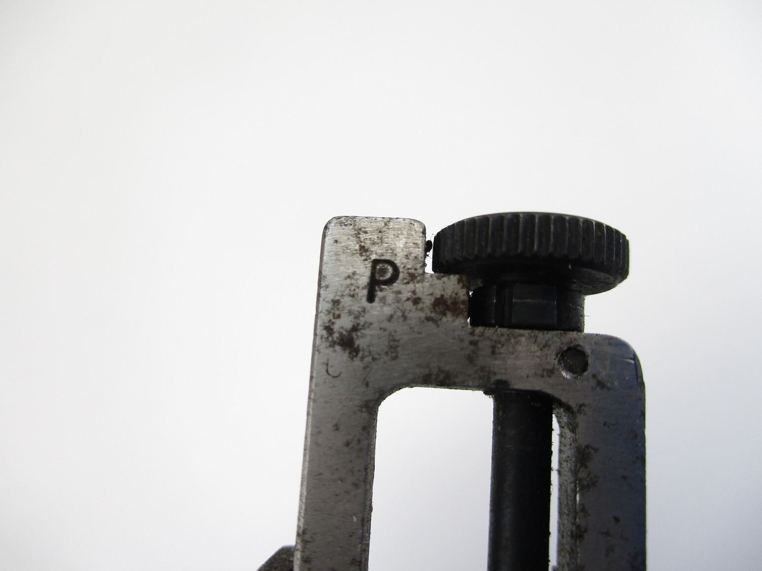 NO.5 JUNGLE CARBINE REAR SIGHTS - Switzer's Auction & Appraisal Service