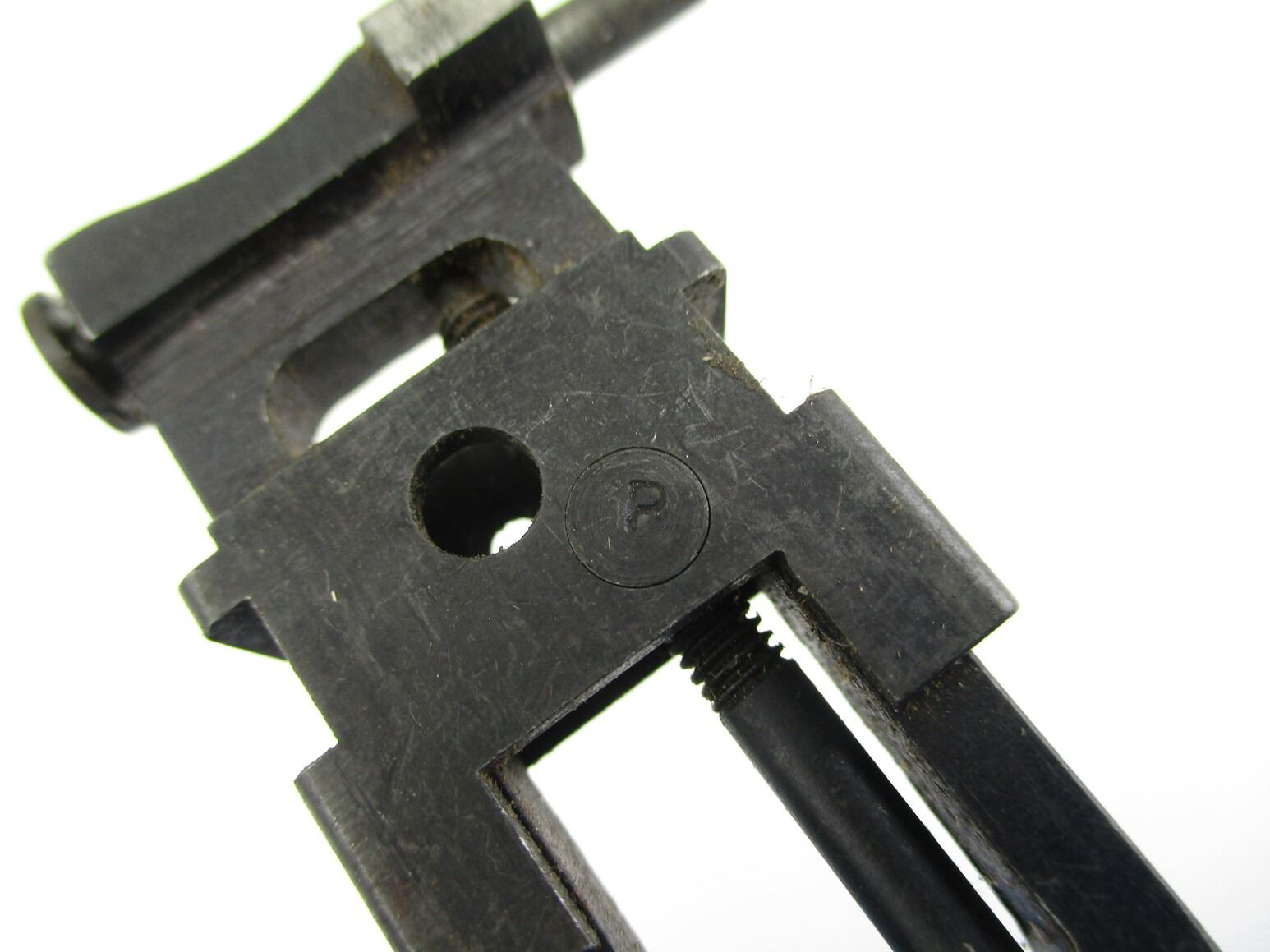 NO.5 JUNGLE CARBINE REAR SIGHTS - Switzer's Auction & Appraisal Service