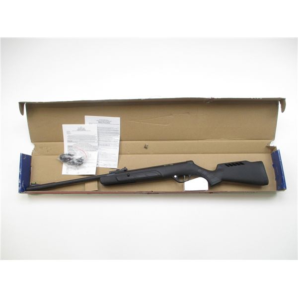 CROSMAN TYRO PELLET RIFLE