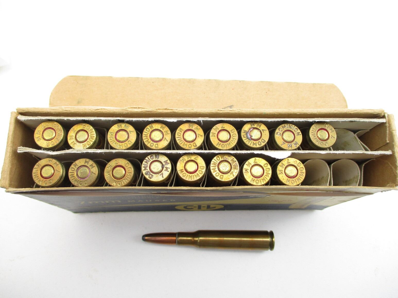 COLLECTIBLE DOMINION 7MM MAUSER AMMO Switzer s Auction Appraisal collectible-dominion-7mm-mauser-ammo-switzer-s-auction-appraisal