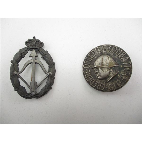 WWII ITALIAN  BADGE LOT