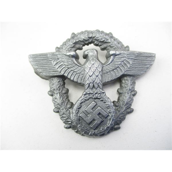 WWII GERMAN POLICE CAP BADGE