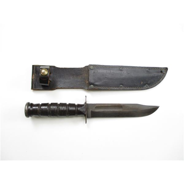WWII U.S. CAMILLUS COMBAT KNIFE