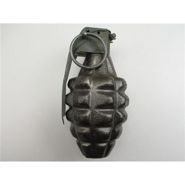 U.S. PINEAPPLE GRENADE INERT