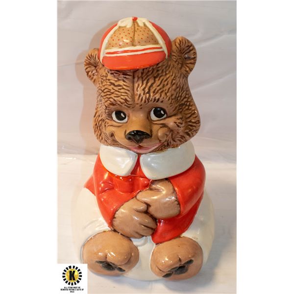 VINTAGE HAND PAINTED  BEAR  COOKIE JAR