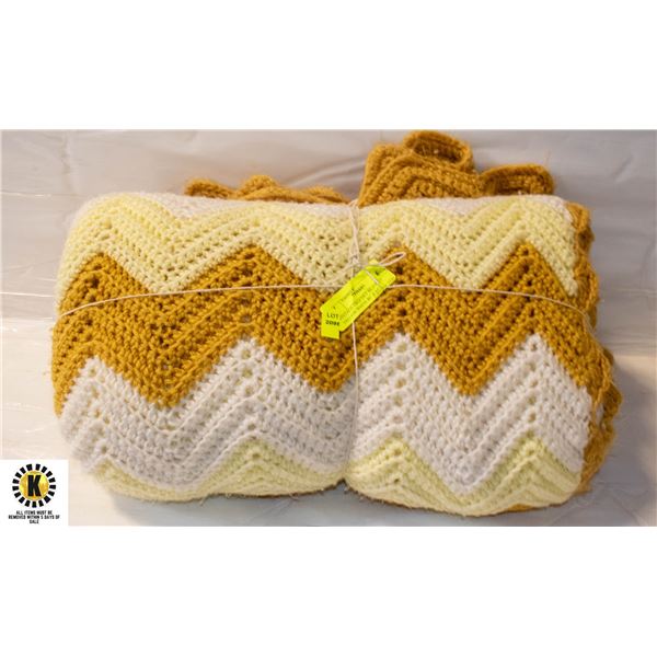 VINTAGE CROCHET BLANKET YELLOW/WHITE 86" X 64"