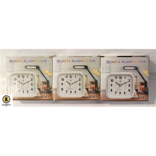 3 BATTERIE OPERATED ALARM CLOCKS