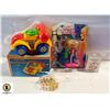 Image 1 : VINTAGE ITEMS KIDS PLASTIC
