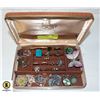 Image 1 : JEWELRY BOX WITH LOTS OF RINGS, ANGEL, BUTTERFLY,