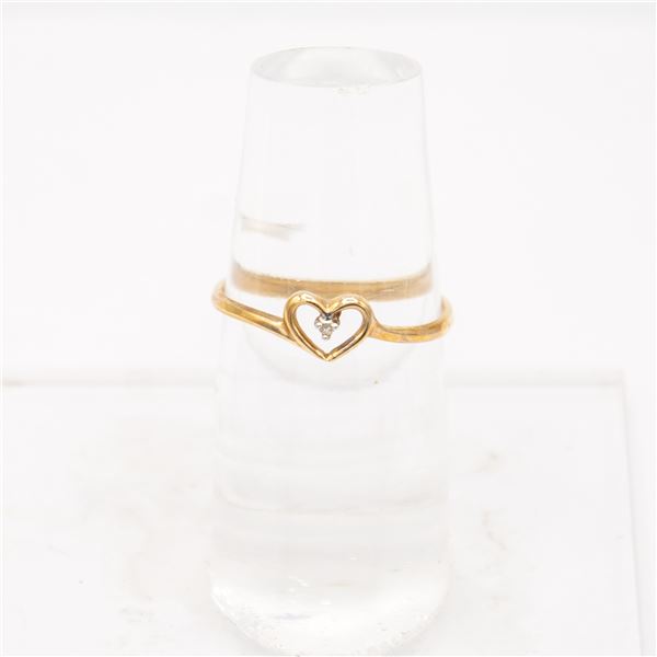 10 KT GOLD HEART RING WITH DIAMOND IN