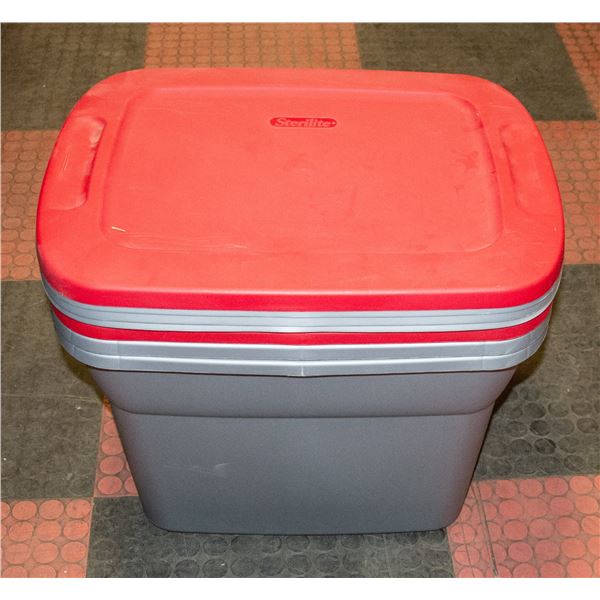BUNDLE OF 4 STERILITE 68 L/18 GAL STORAGE
