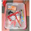 Image 1 : TOTE OF TOOLS AND EQUIPMENT