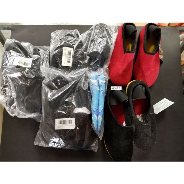 Two Sets of Women's Slippers (A0617)