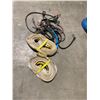 Image 1 : Tow ropes and bungee cords
