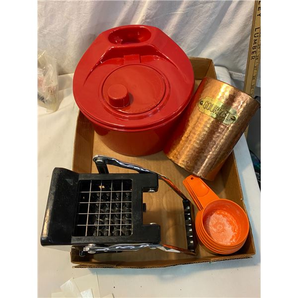 Fry cutter, salad spinner etc