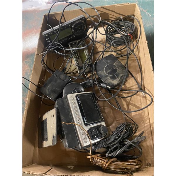 Assorted sirus items