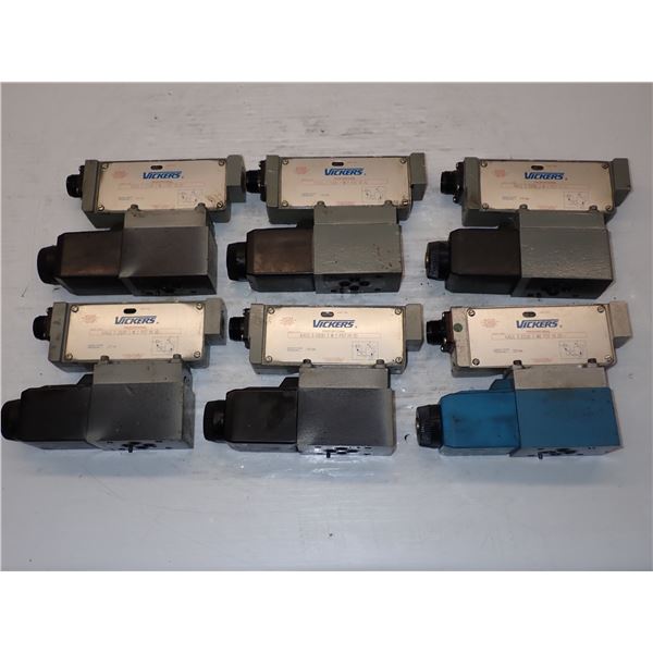 Lot of (6) Vickers #KACG 3 250D Z M 2 PD7 H1 10 Proportional Valves