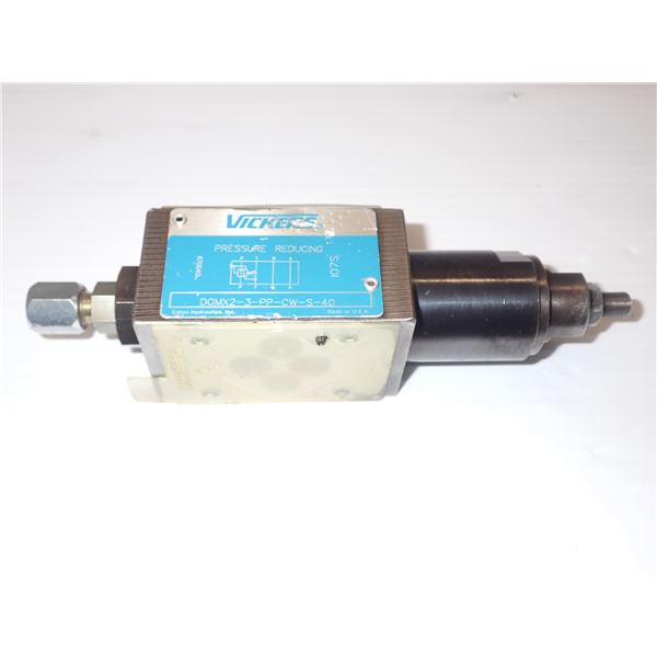 Vickers #DGMX2-3-PP-CW-S-40 Pressure Reducing Valve