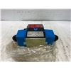 Image 3 : New Vickers #PA5DG4S4LW 0133C B 60 S324 Directional Valve
