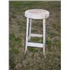Image 1 : White Metal Stool