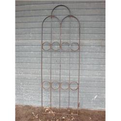 Heavy Wrought Iron Garden Décor Piece