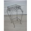 Image 1 : Metal Plant Stand