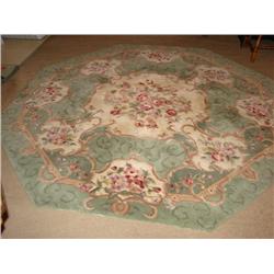 Floral Rug: 8 Ft Non-Smoke-No Pet Home