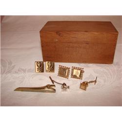 Cufflinks & Tie Tacs in Wooden Box