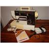 Image 1 : Baby Lock Companion 722 Machine
