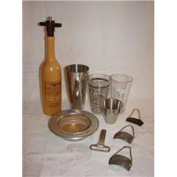 10 Bar & Wine Related Items