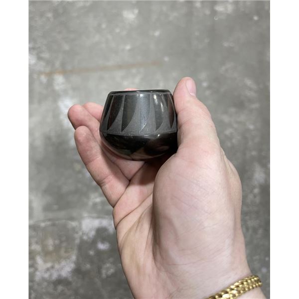 Naranjo Santa Clara Pueblo Indian Seed Pot