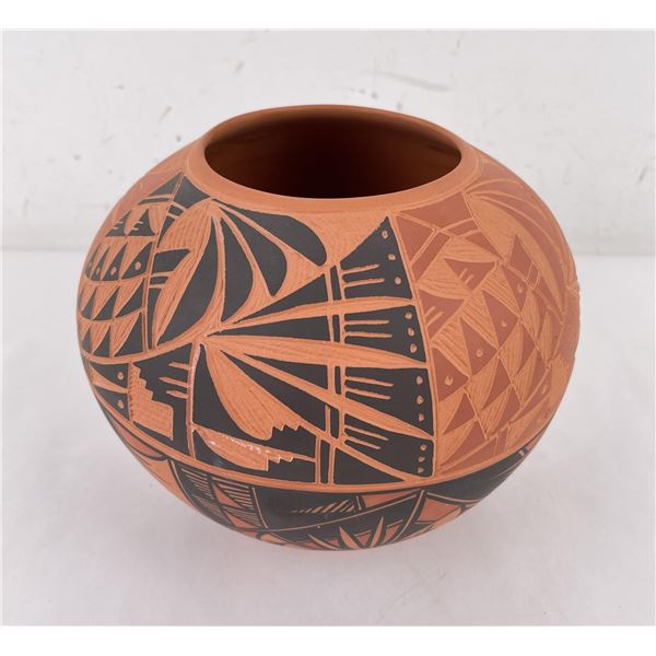 Gregory Romero Acoma Pueblo Indian Pottery Pot
