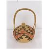 Image 1 : Quinault Native American Indian Basket