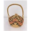 Image 2 : Quinault Native American Indian Basket
