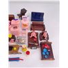 Image 3 : Large Collection of Vintage Doll Furniture