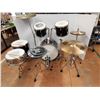 Image 2 : *Westbury Pro-cussion Drum Set with Sabian Cymbals and accessories