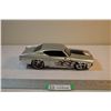 Image 1 : Die Cast 1969 Chevy Chevelle SS 1/18, Scuffed on Top