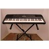 Image 2 : *Yamaha Keyboard with Stand and Piano Book